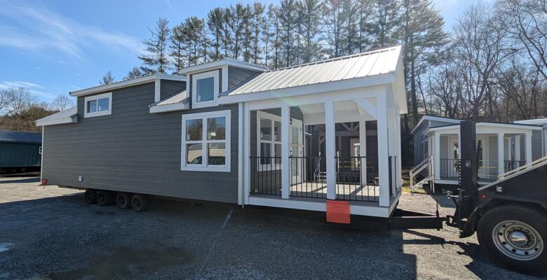 Tiny Home Delivery and Setup